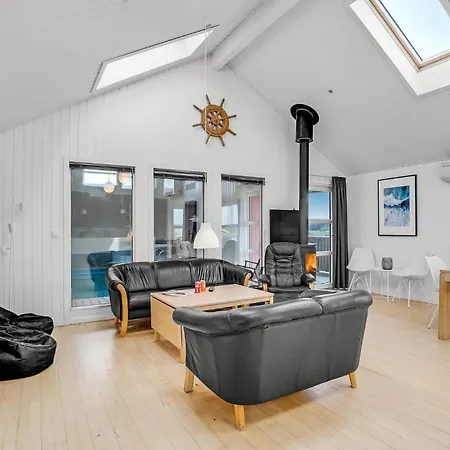 Holiday home Cozy In Thisted With Wifi