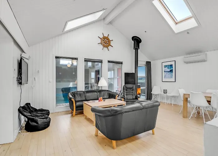 Feriehus Stunning In With Sauna