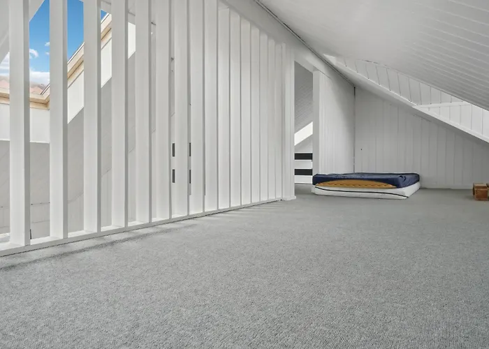 Feriehus Stunning In With Sauna *
